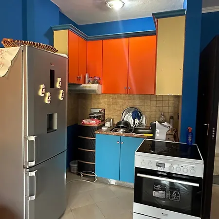 Apartment Home *